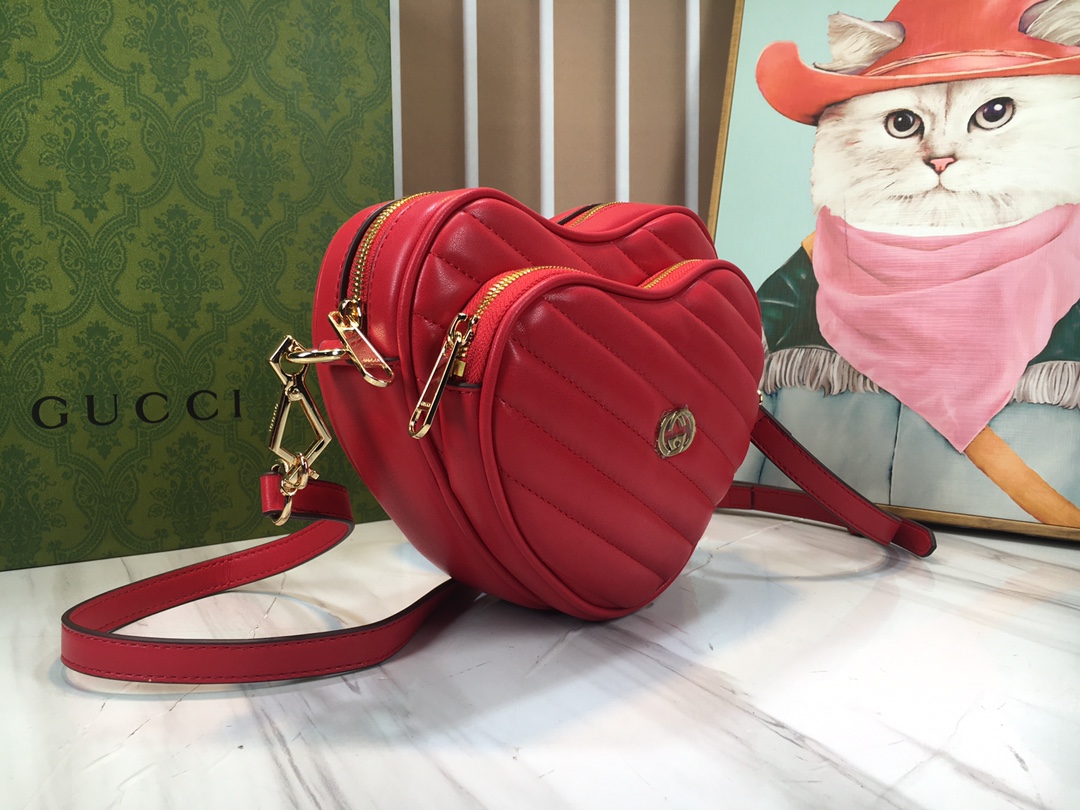 Gucci Satchel Bags